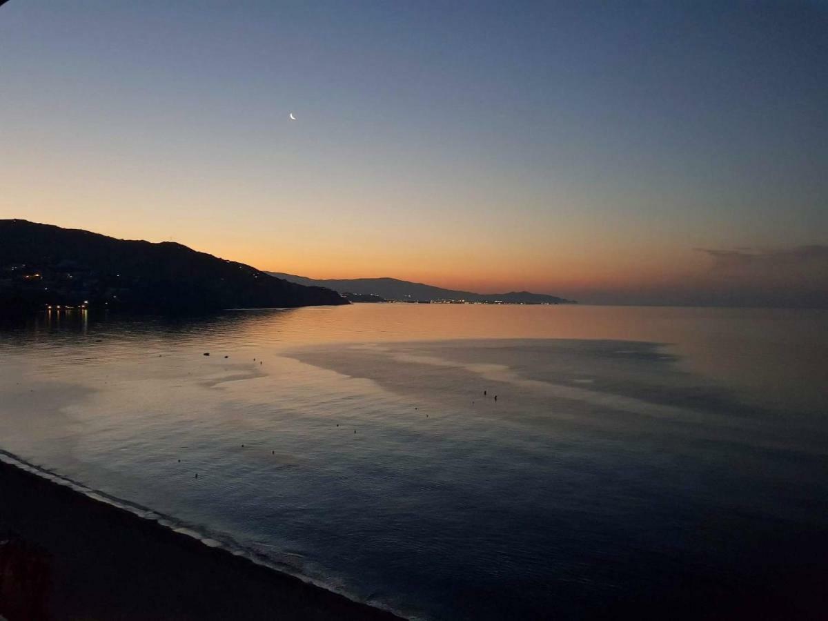 Atico En Almunecar. Primera Linea De Playa Con Vistas Espectaculares Bagian luar foto